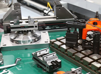 ปากกาจับชิ้นงาน (CNC Vise) ตัวเลือกสำหรับเครื่อง CNC