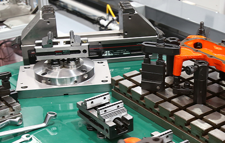 ปากกาจับชิ้นงาน (CNC Vise) ตัวเลือกสำหรับเครื่อง CNC