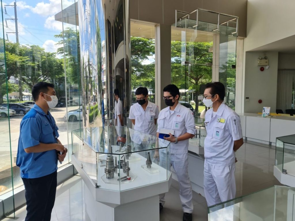 สุมิพลฯ ร่วมต้อนรับบริษัท KYB เข้าเยี่ยมชมศูนย์บริการซ่อม และห้องปฏิบัติการสอบเทียบเครื่องวัด - Sumipol สุมิพลฯ ร่วมต้อนรับบริษัท Kyb เข้าเยี่ยมชมศูนย์บริการซ่อม และห้องปฏิบัติการสอบเทียบเครื่องวัด - Sumipol