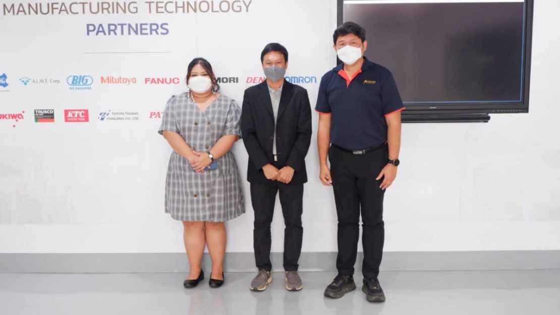 SIMTEC ต้อนรับ ผอ.ศูนย์ที่ปรึกษาและพัฒนาอาชีพนักศึกษา คณะวิศวกรรมศาสตร์และเทคโนโลยี สถาบันการจัดการปัญญาภิวัฒน์ ร่วมหารือด้านความร่วมมือทางวิชาการ พร้อมเยี่ยมชมสถาบันฯ
