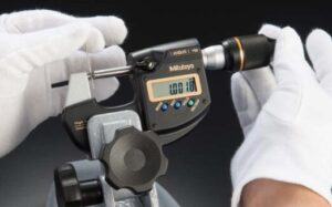 High-Accuracy Digimatic Micrometers 293 (3)