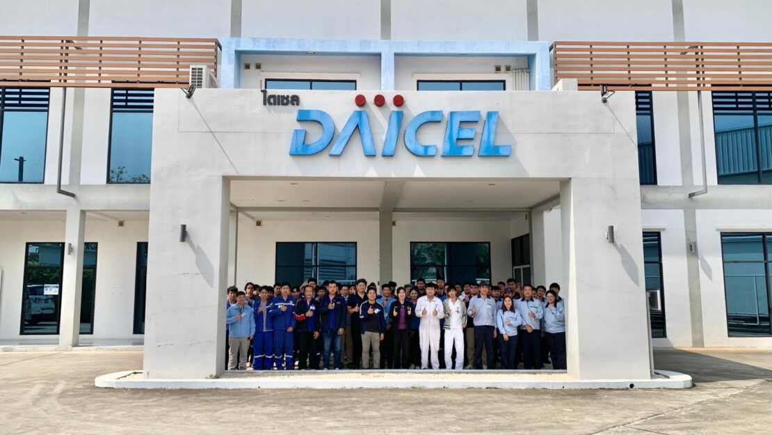 smp x omron - การประยุกต์ใช้เซ็นเซอร์เพื่อระบบความปลอดภัยและอุปกรณ์ควบคุมอุณหภูมิอัตโนมัติ