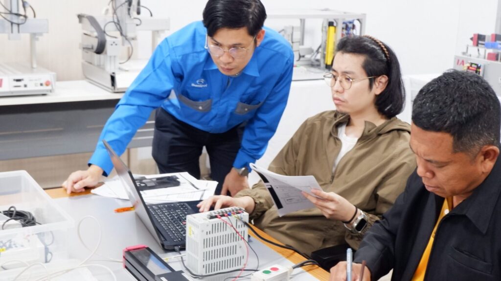 การควบคุมและการใช้งาน Electric Actuator ในอุตสาหกรรมการผลิตอัตโนมัติ