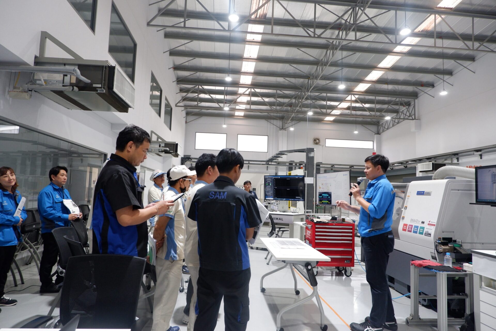 LINE_ALBUM_Machining DX Batch3_261027_11